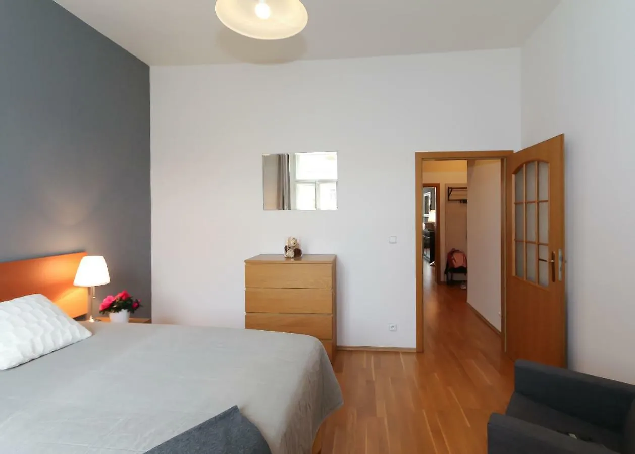 Vinohrady Sazavska Apartments Prague
