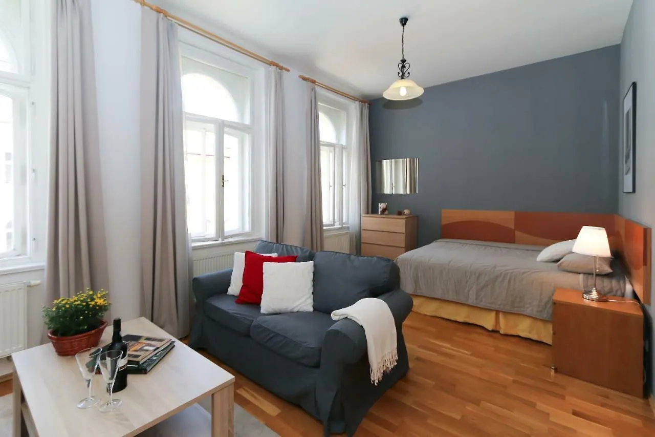 Vinohrady Sazavska Apartments Prague